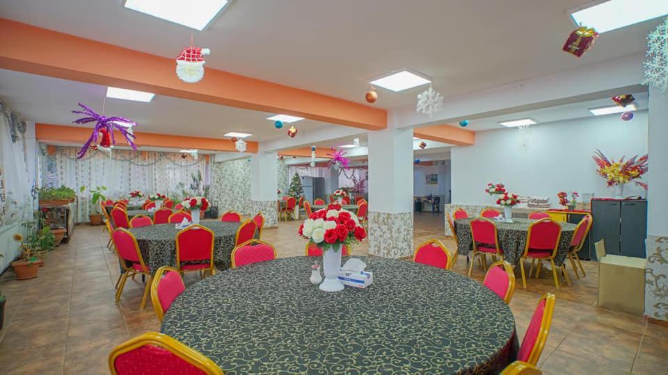 Vila Muntii Bucegi & Spa ブラン エクステリア 写真