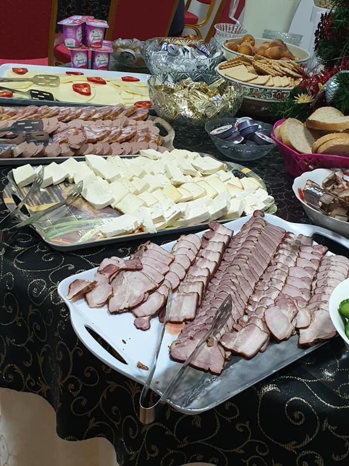 Vila Muntii Bucegi & Spa ブラン エクステリア 写真