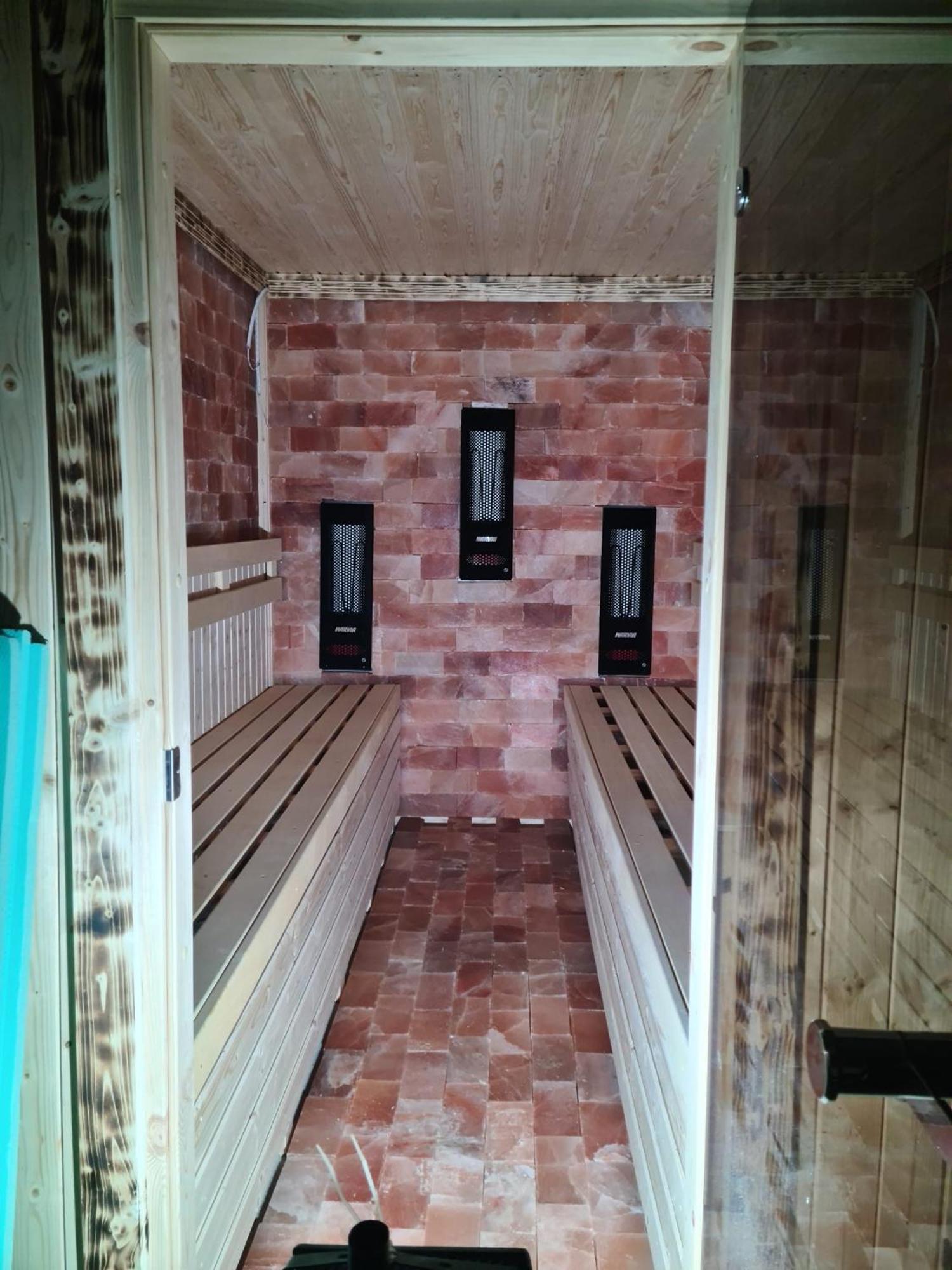 Vila Muntii Bucegi & Spa ブラン エクステリア 写真